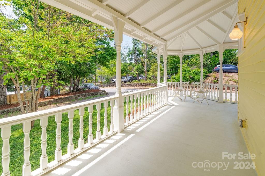 19 Washington Road Asheville NC 28801