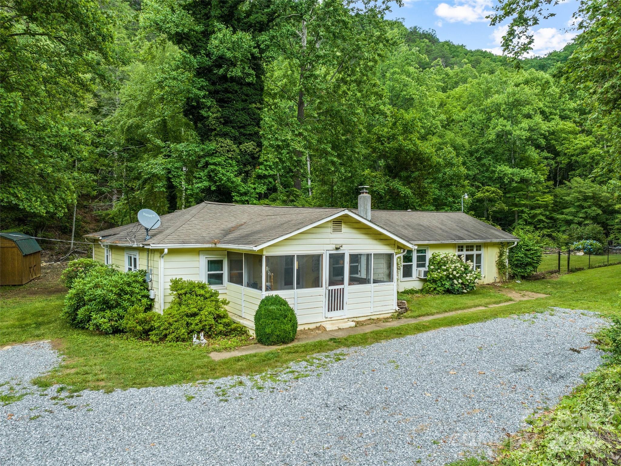 449 Little East Fork Road Canton NC 28716