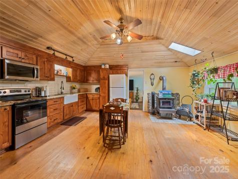 449 Little East Fork Road Canton NC 28716