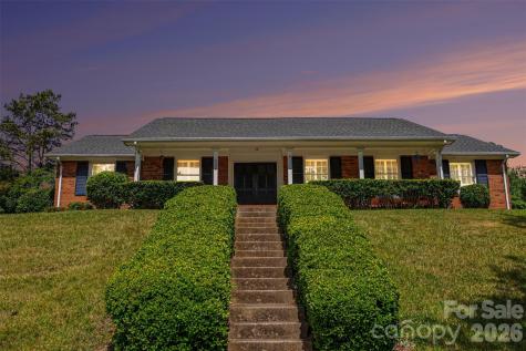 6300 Idlebrook Drive Charlotte NC 28212