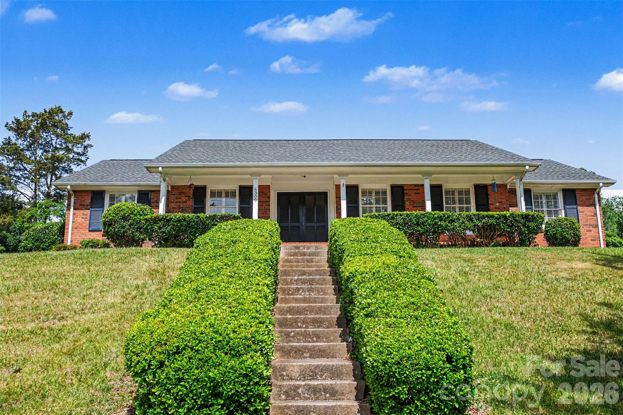 6300 Idlebrook Drive Charlotte NC 28212