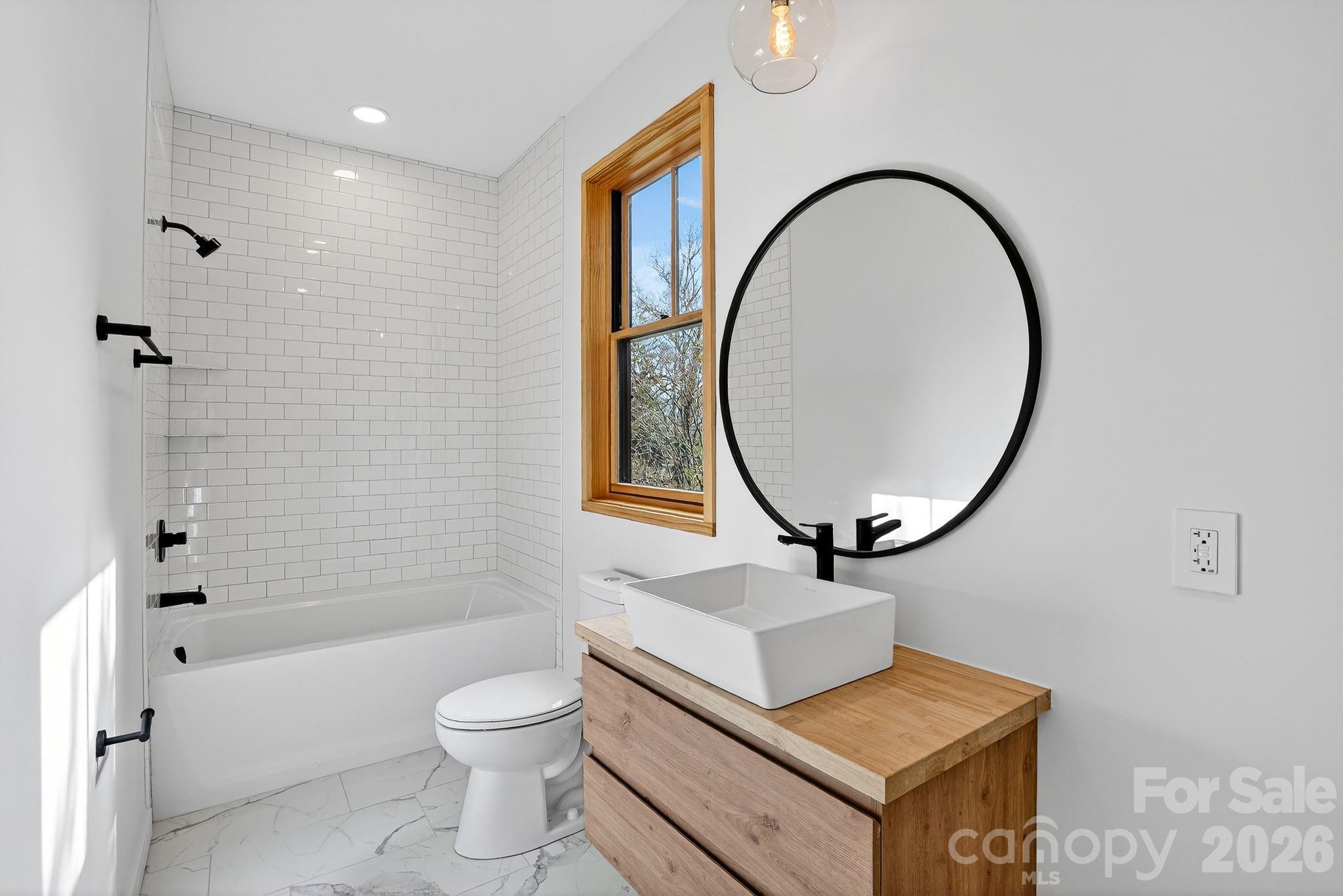 8 Houston Street Asheville NC 28801