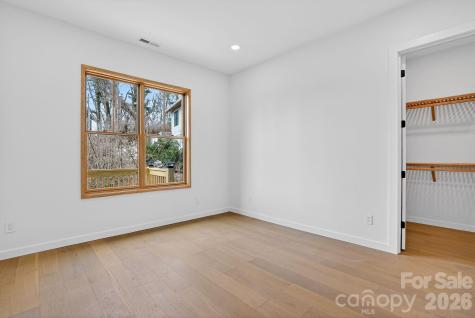 8 Houston Street Asheville NC 28801