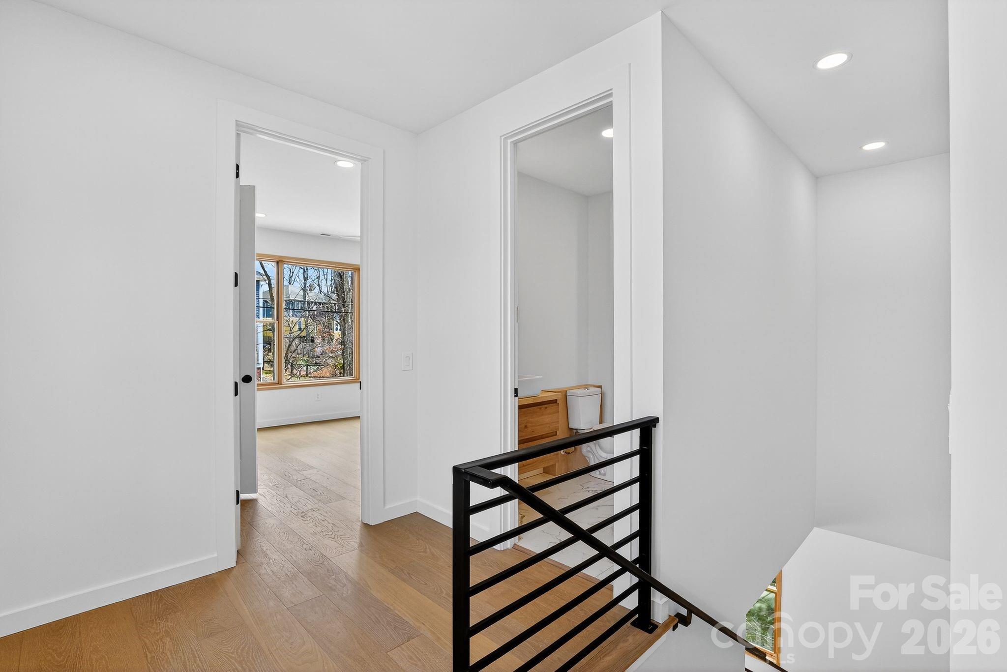 8 Houston Street Asheville NC 28801