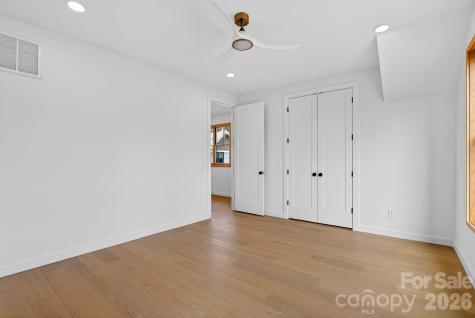 8 Houston Street Asheville NC 28801