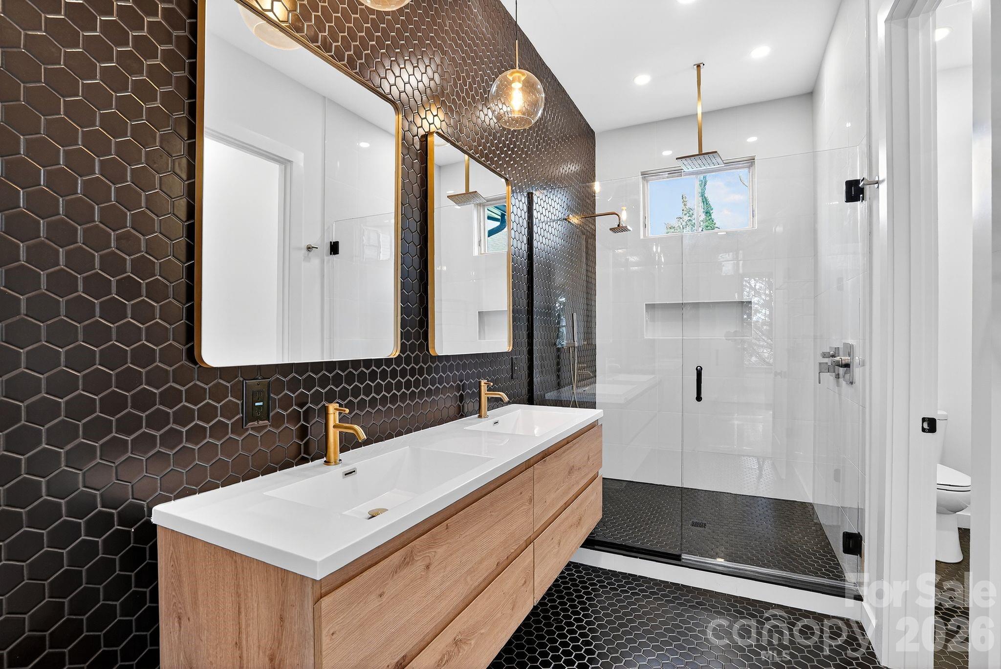 8 Houston Street Asheville NC 28801