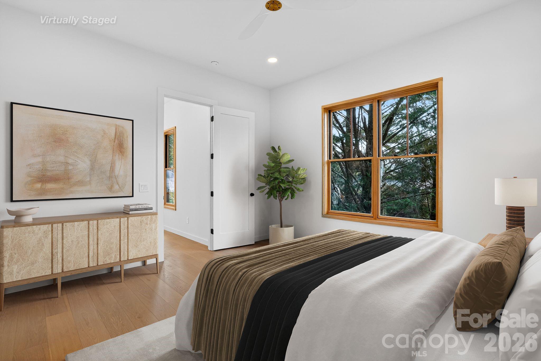 8 Houston Street Asheville NC 28801