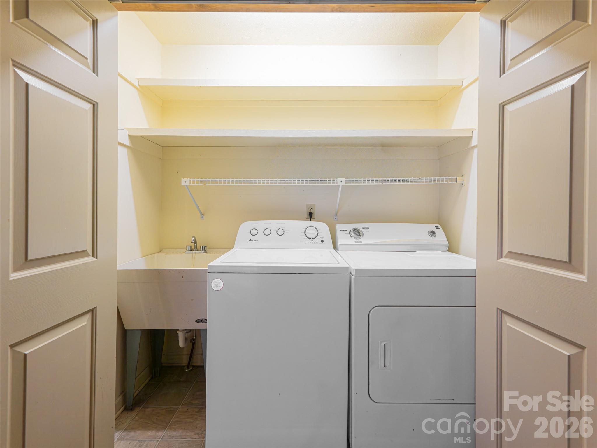 100 Wolf Shoals Drive Hendersonville NC 28739