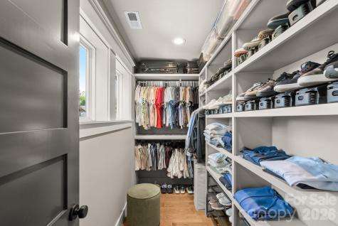 7 Acona Lane Asheville NC 28803