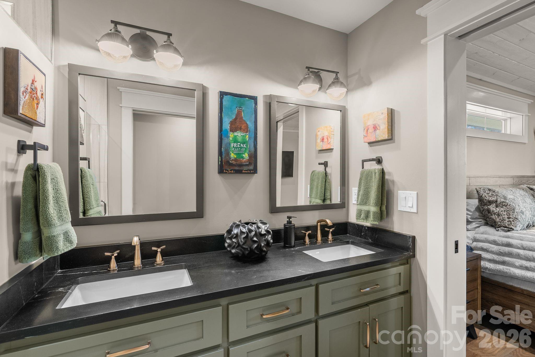 7 Acona Lane Asheville NC 28803