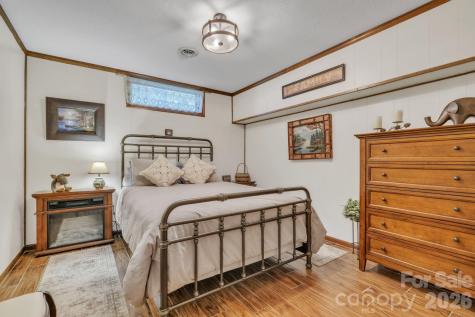 219 Raintree Drive Hendersonville NC 28791