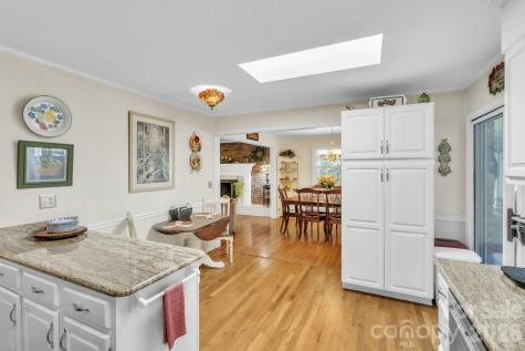 219 Raintree Drive Hendersonville NC 28791