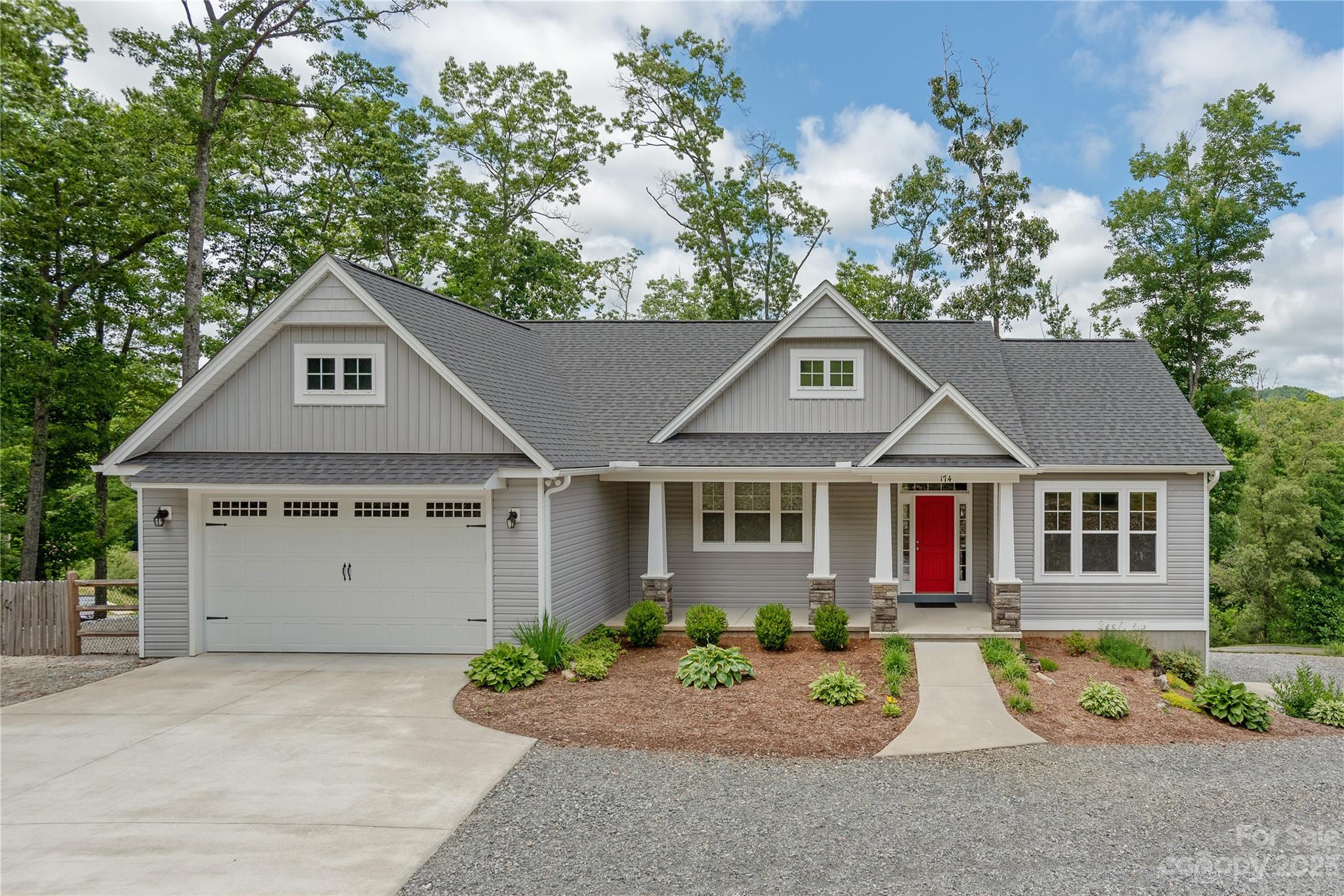174 Cairens Ridge Drive Mills River NC 28759