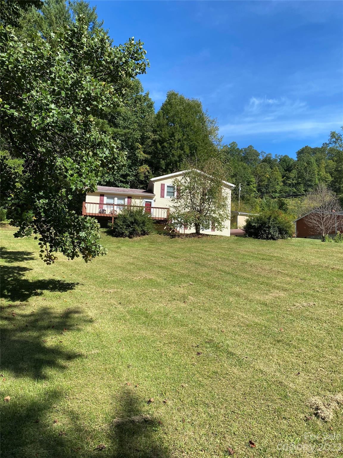 1199 Georges Fork Road Burnsville NC 28714