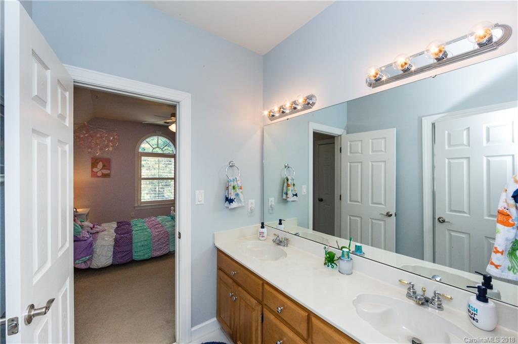 10123 Victoria Mill Court Charlotte NC 28277