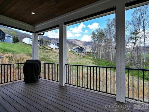 18 Sagewood Drive Candler NC 28715