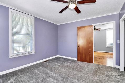 511 W Elliott Street Chester SC 29706