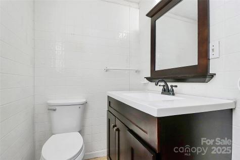 511 W Elliott Street Chester SC 29706