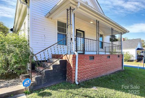 511 W Elliott Street Chester SC 29706