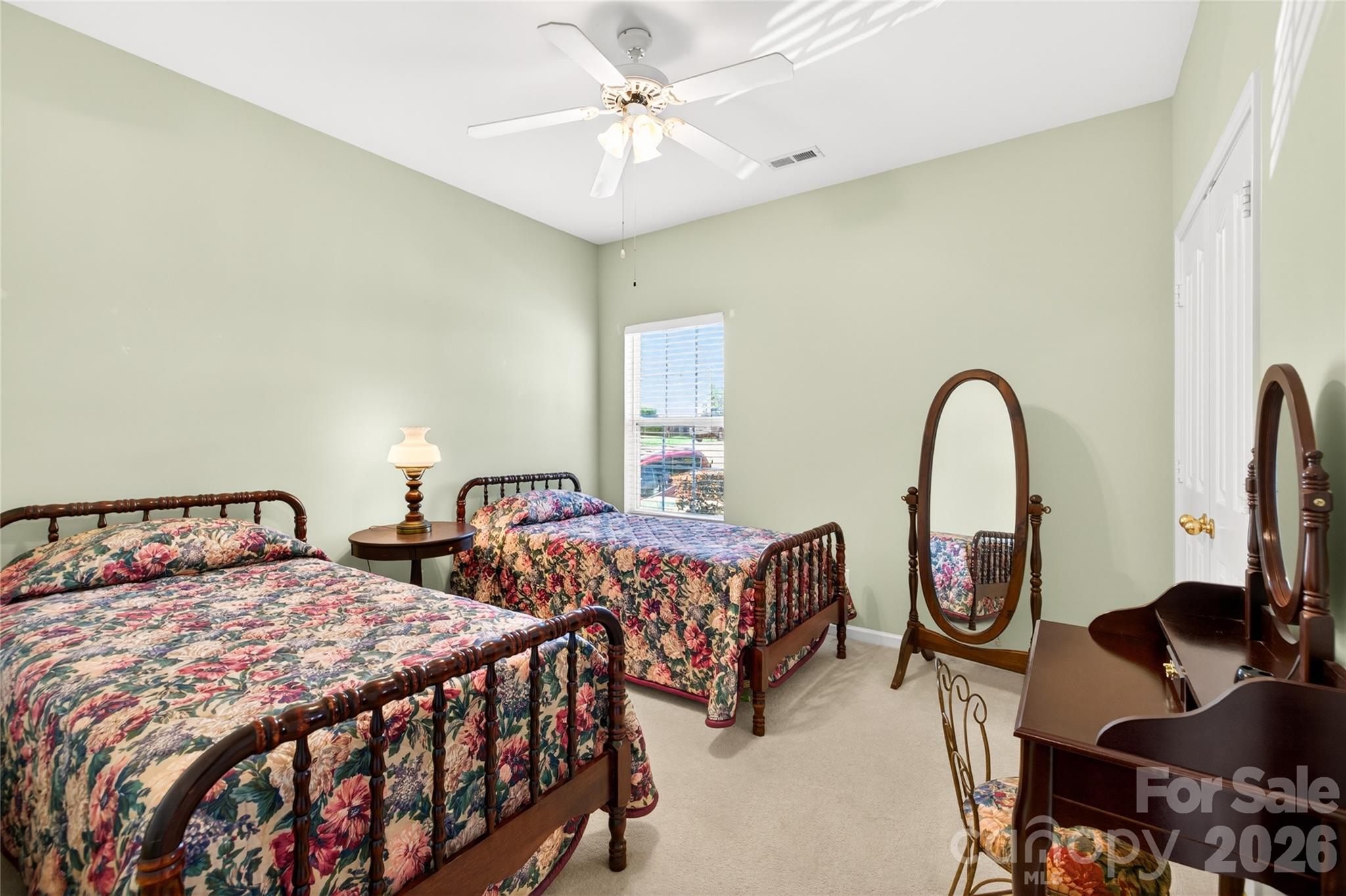 1918 Weighmont Court Charlotte NC 28227