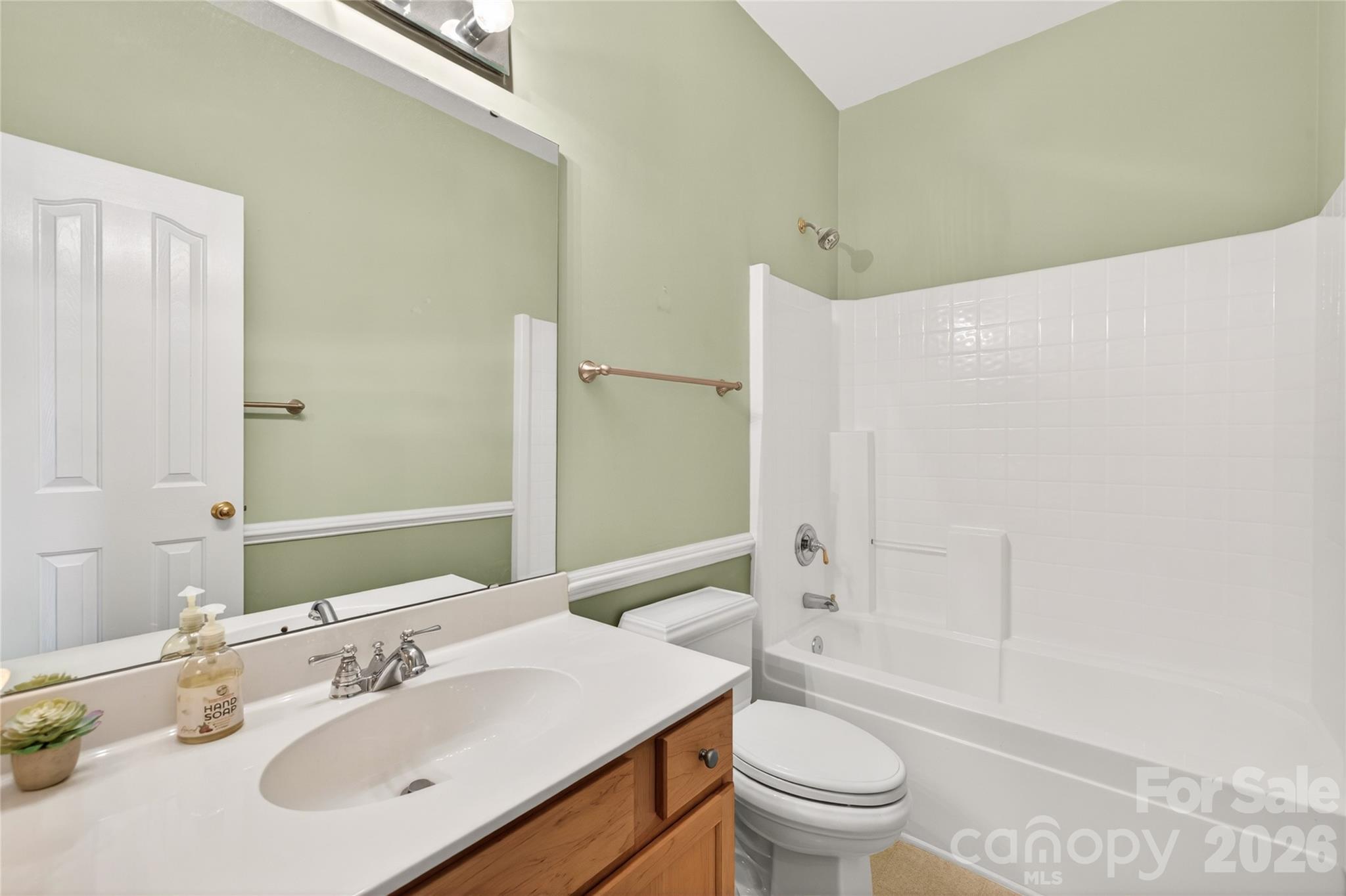 1918 Weighmont Court Charlotte NC 28227