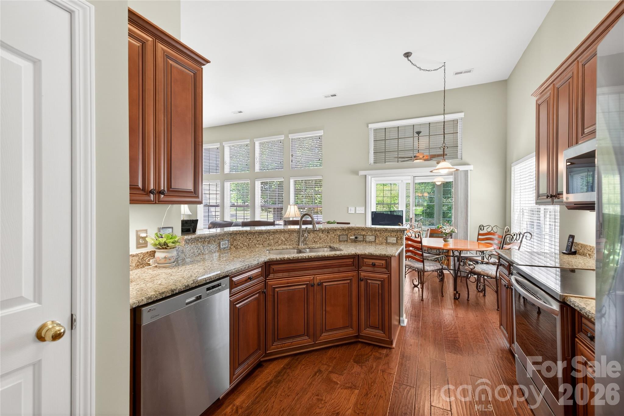 1918 Weighmont Court Charlotte NC 28227