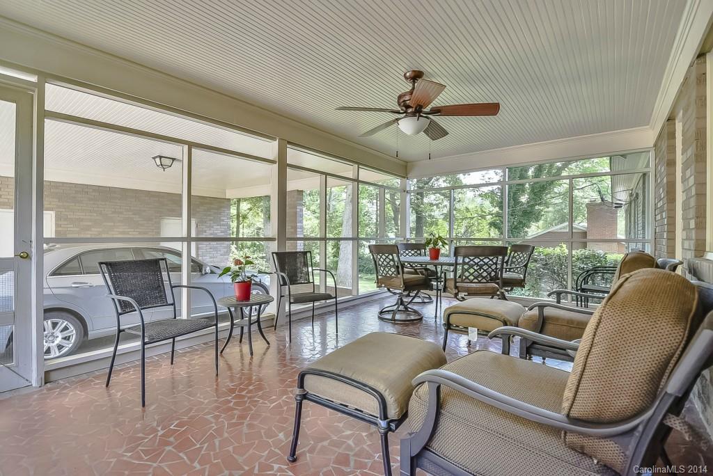 728 Larkhall Lane Charlotte NC 28211