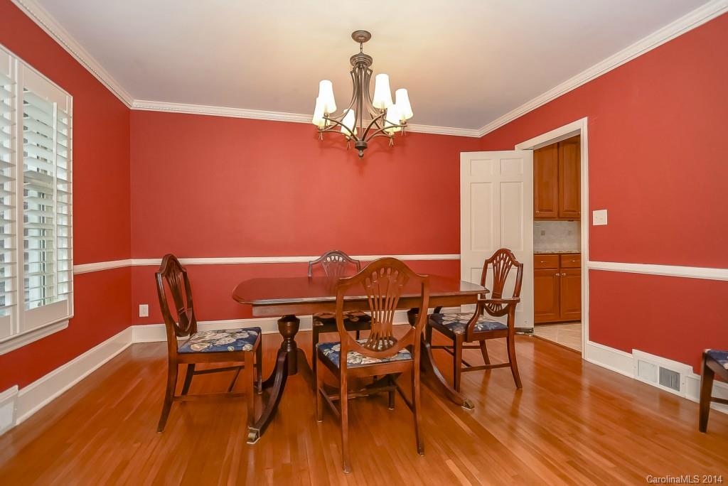 728 Larkhall Lane Charlotte NC 28211