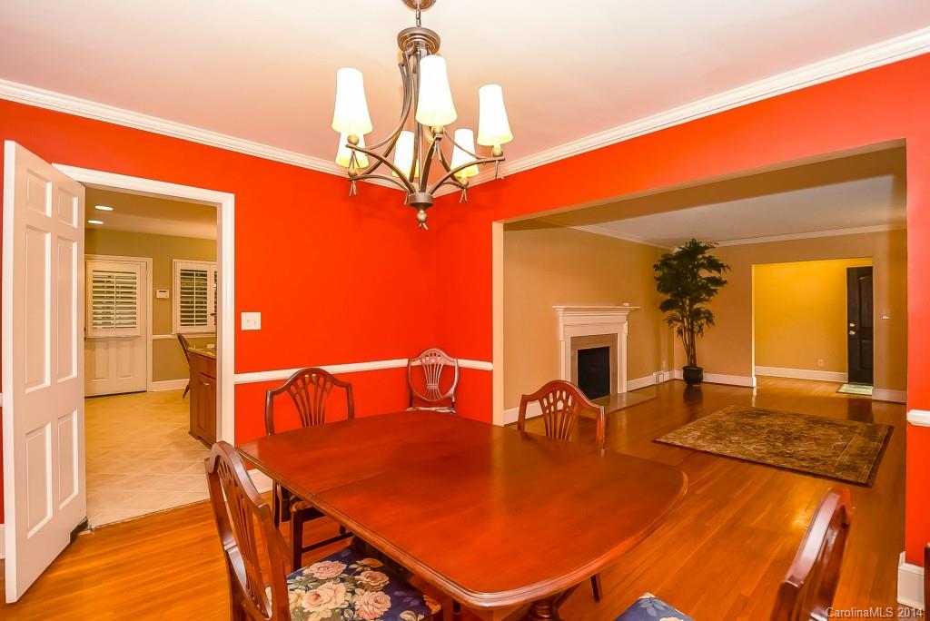 728 Larkhall Lane Charlotte NC 28211
