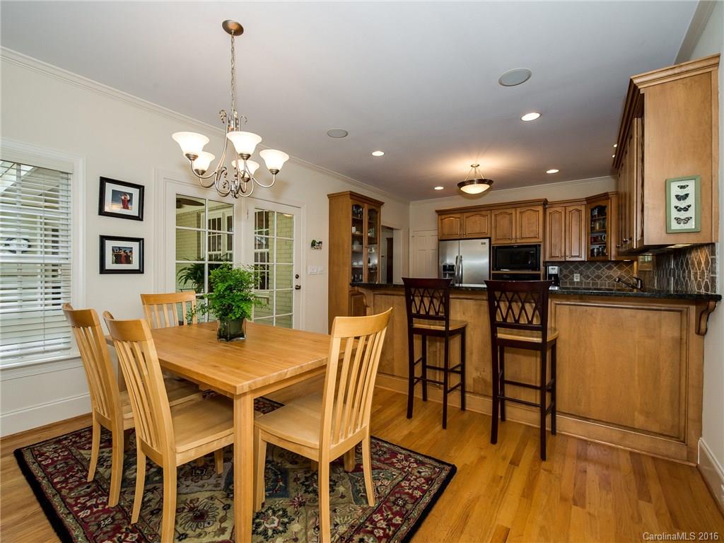 2541 Selwyn Avenue Charlotte NC 28209