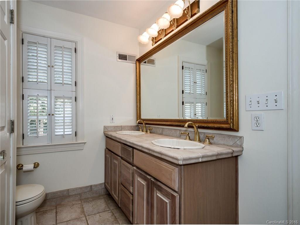 2541 Selwyn Avenue Charlotte NC 28209
