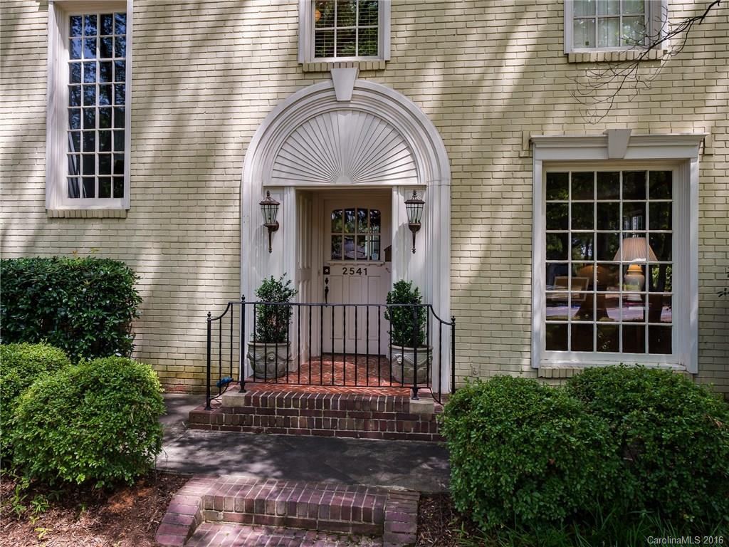 2541 Selwyn Avenue Charlotte NC 28209