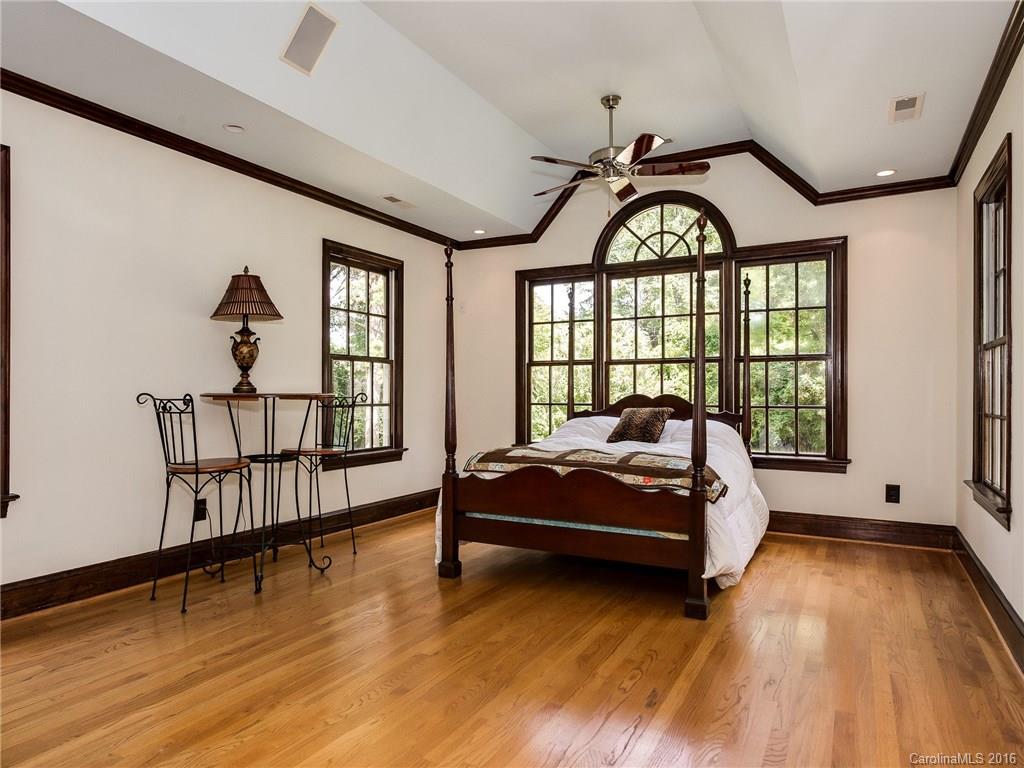 2541 Selwyn Avenue Charlotte NC 28209