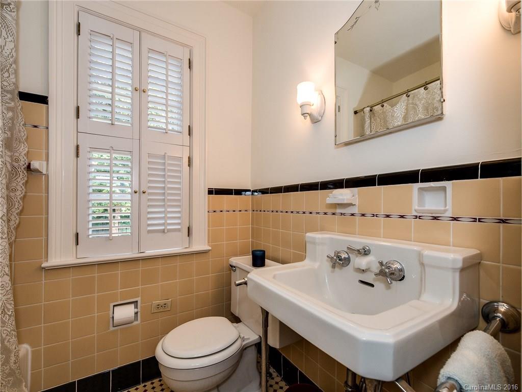 2541 Selwyn Avenue Charlotte NC 28209