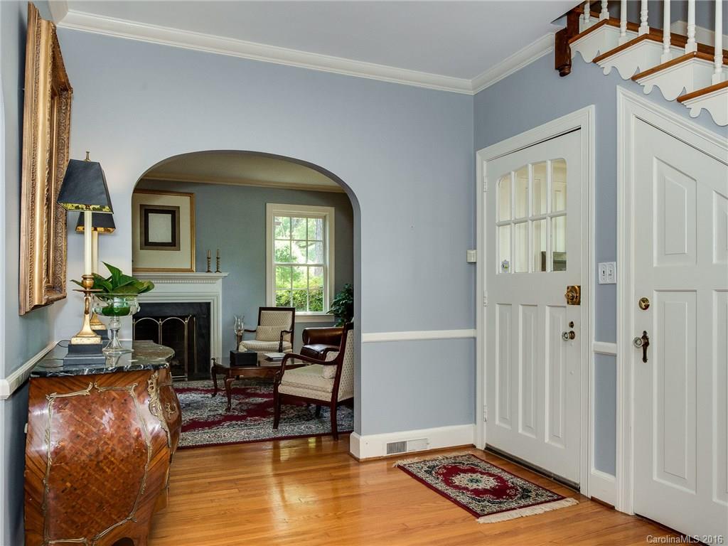 2541 Selwyn Avenue Charlotte NC 28209
