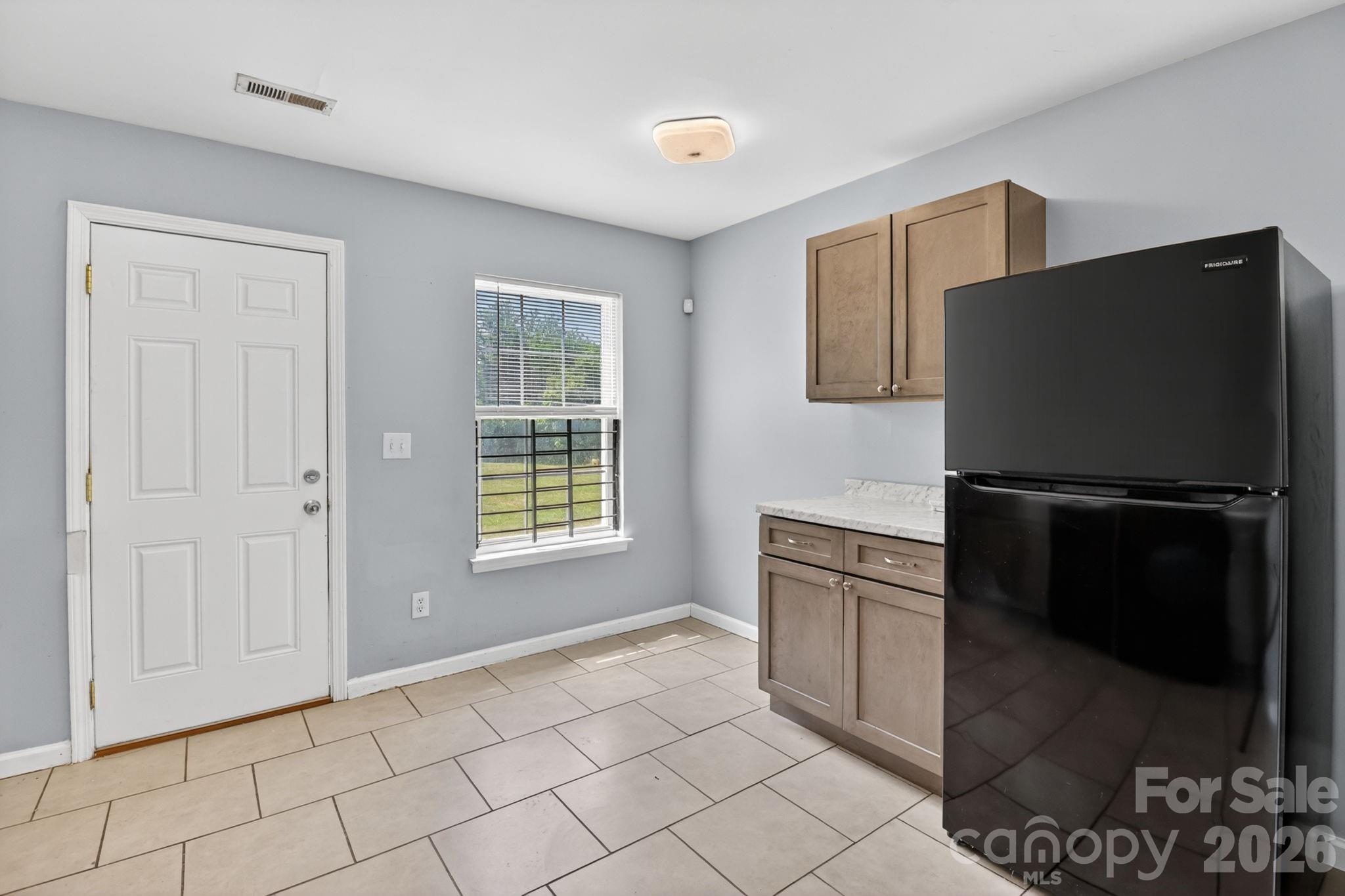 3335 Avalon Avenue Charlotte NC 28208