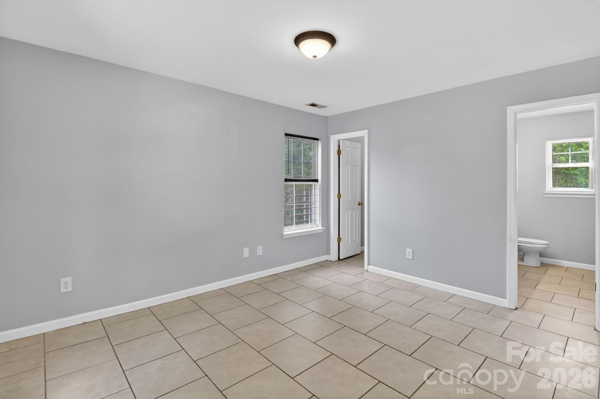 3335 Avalon Avenue Charlotte NC 28208