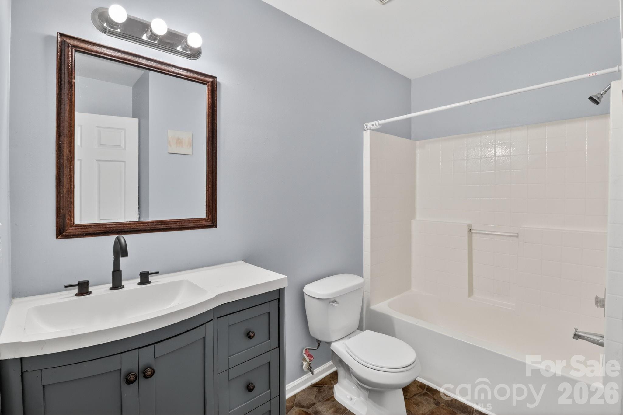 3335 Avalon Avenue Charlotte NC 28208