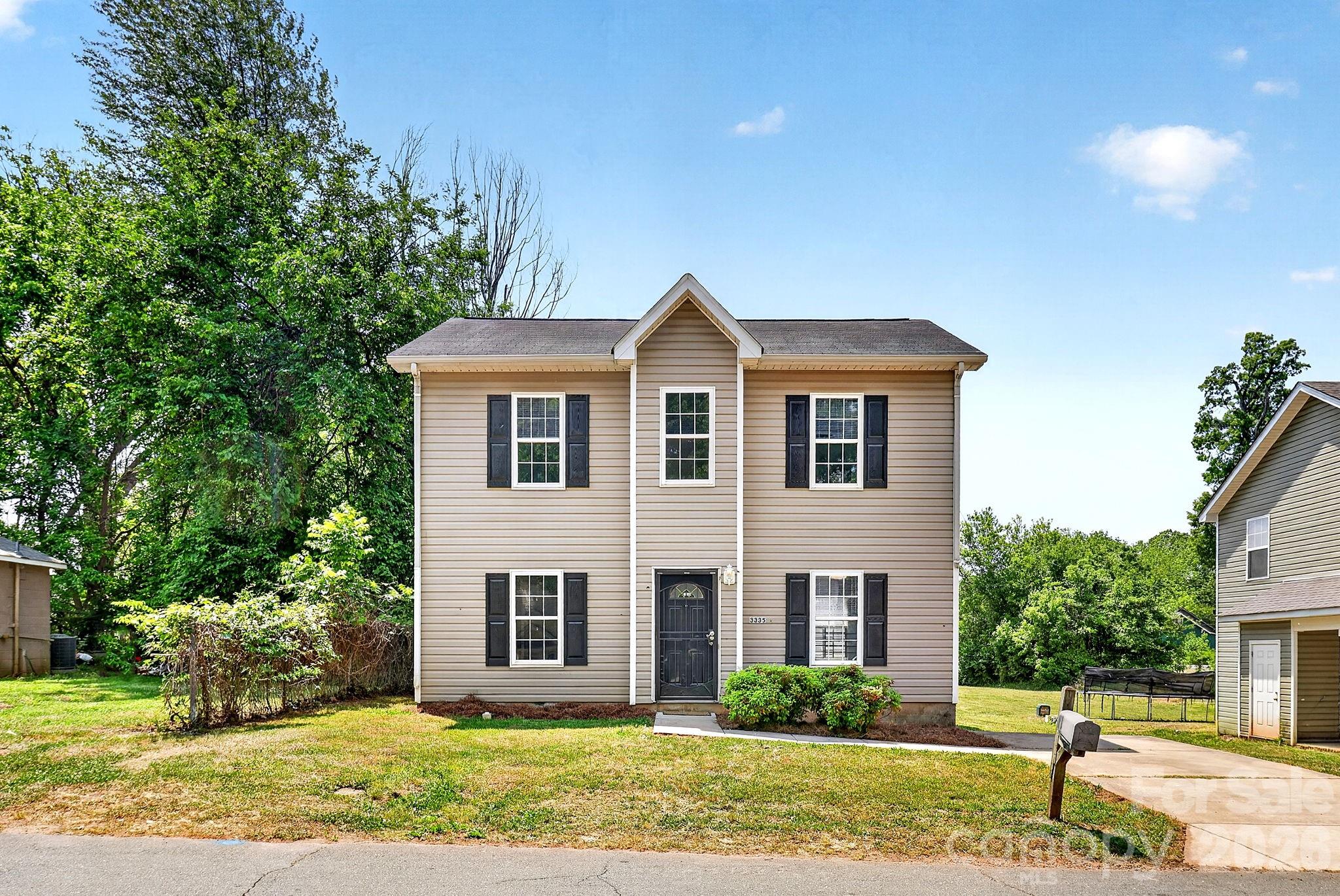3335 Avalon Avenue Charlotte NC 28208