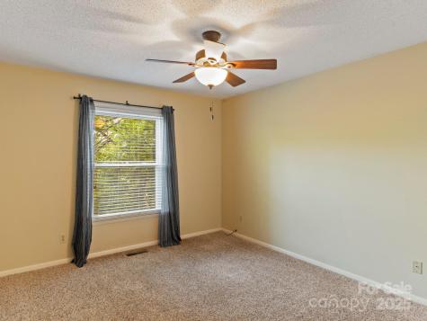 6 Wilderness Cove Road Asheville NC 28804