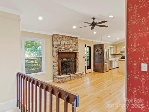 6 Wilderness Cove Road Asheville NC 28804
