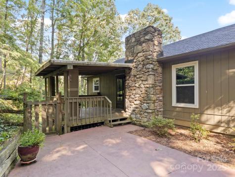 6 Wilderness Cove Road Asheville NC 28804
