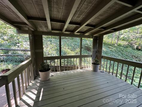 6 Wilderness Cove Road Asheville NC 28804