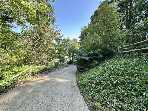 6 Wilderness Cove Road Asheville NC 28804