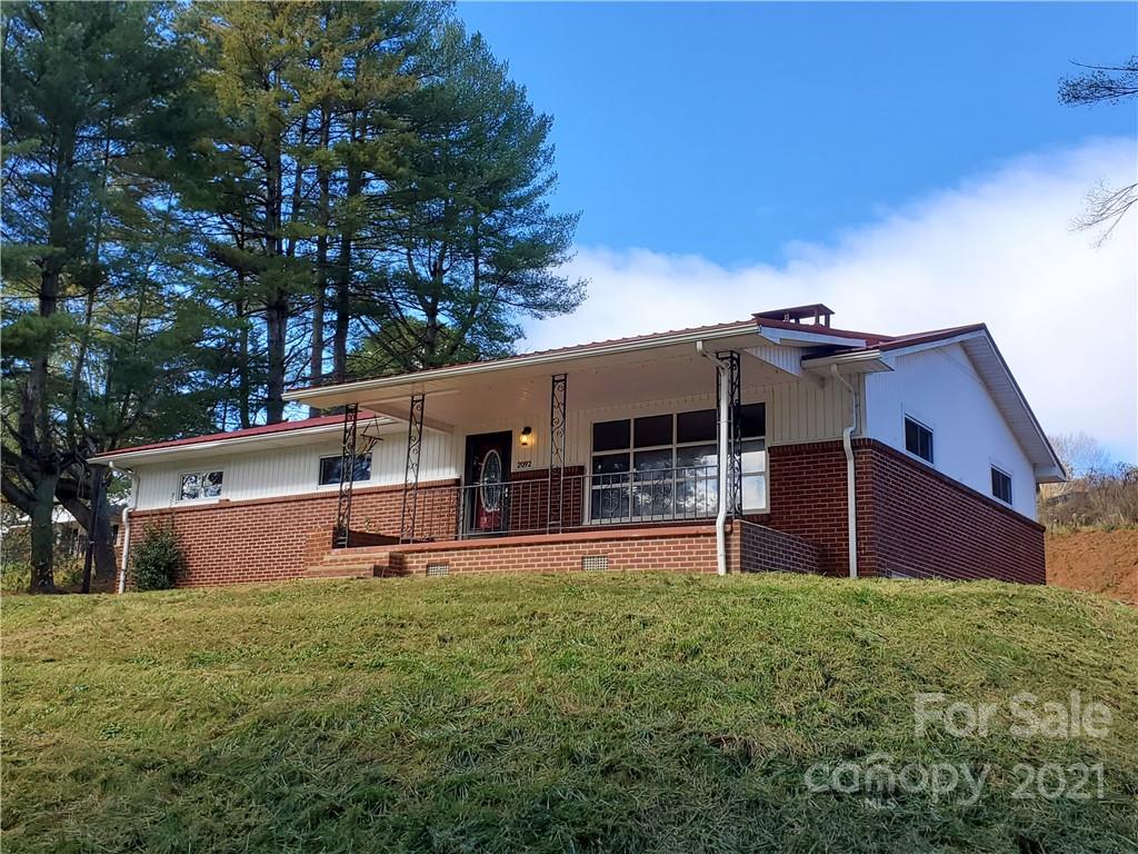 2092 Pisgah Drive Canton NC 28716