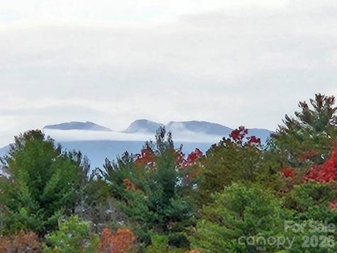 5564 Table View Lane Lenoir NC 28645
