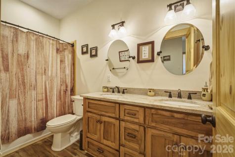 5564 Table View Lane Lenoir NC 28645