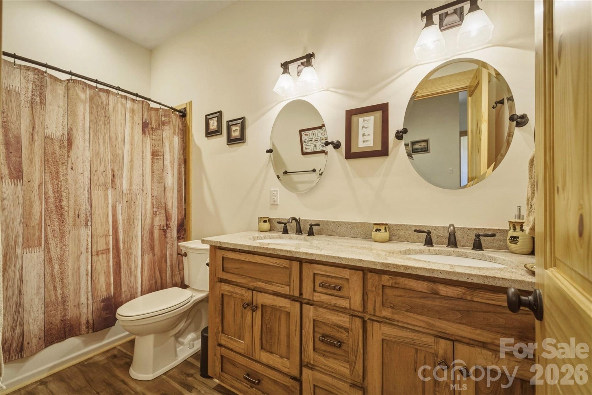 5564 Table View Lane Lenoir NC 28645