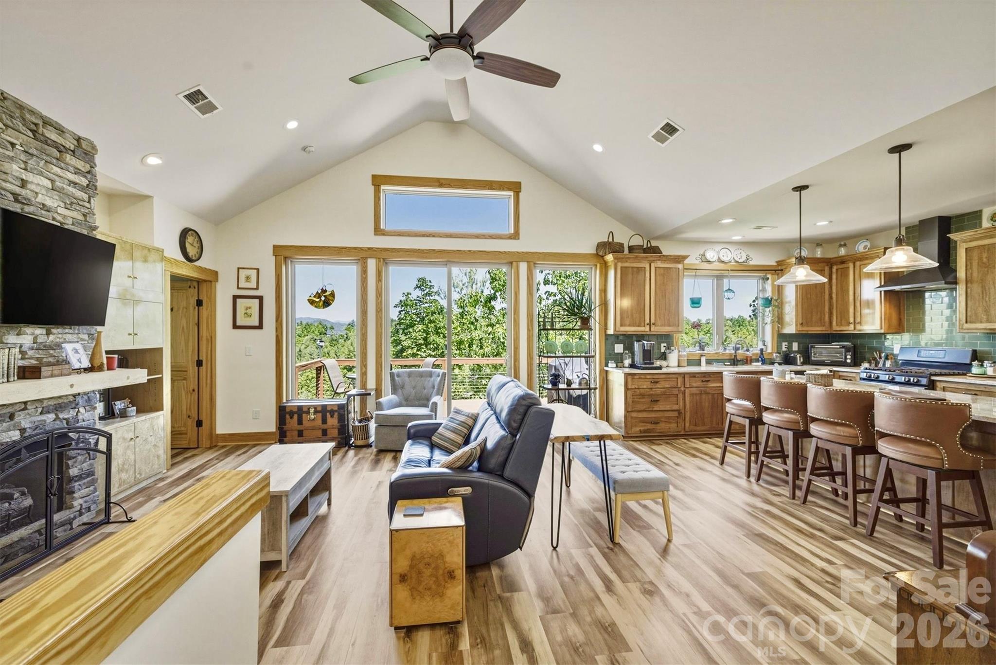 5564 Table View Lane Lenoir NC 28645