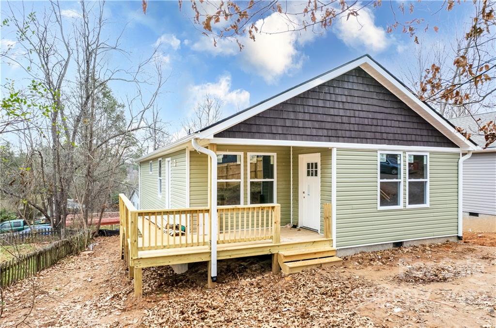 459 Deaverview Road Asheville NC 28806